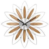 Nástěnné hodiny ve tvaru květiny