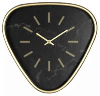 Kovové nástěnné hodiny v originálním provedení